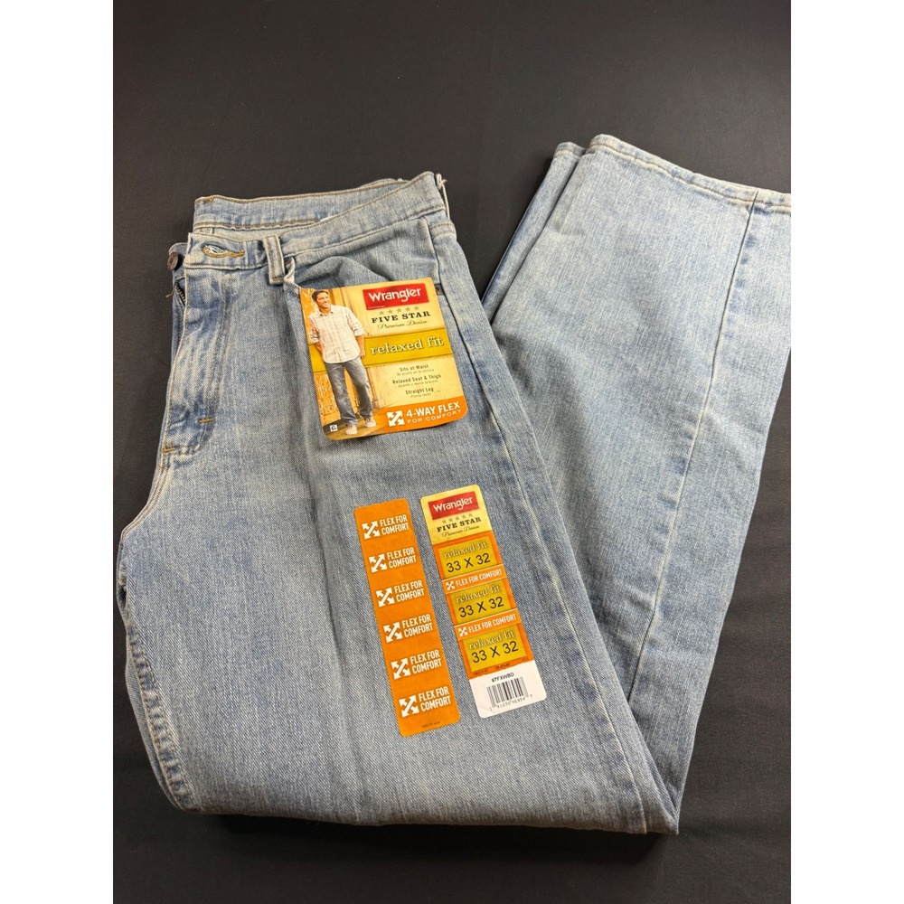 Wrangler Five Star Relaxed Fit Jeans Mens 33x32 Light Wash 4-Way Flex 97FXWBD